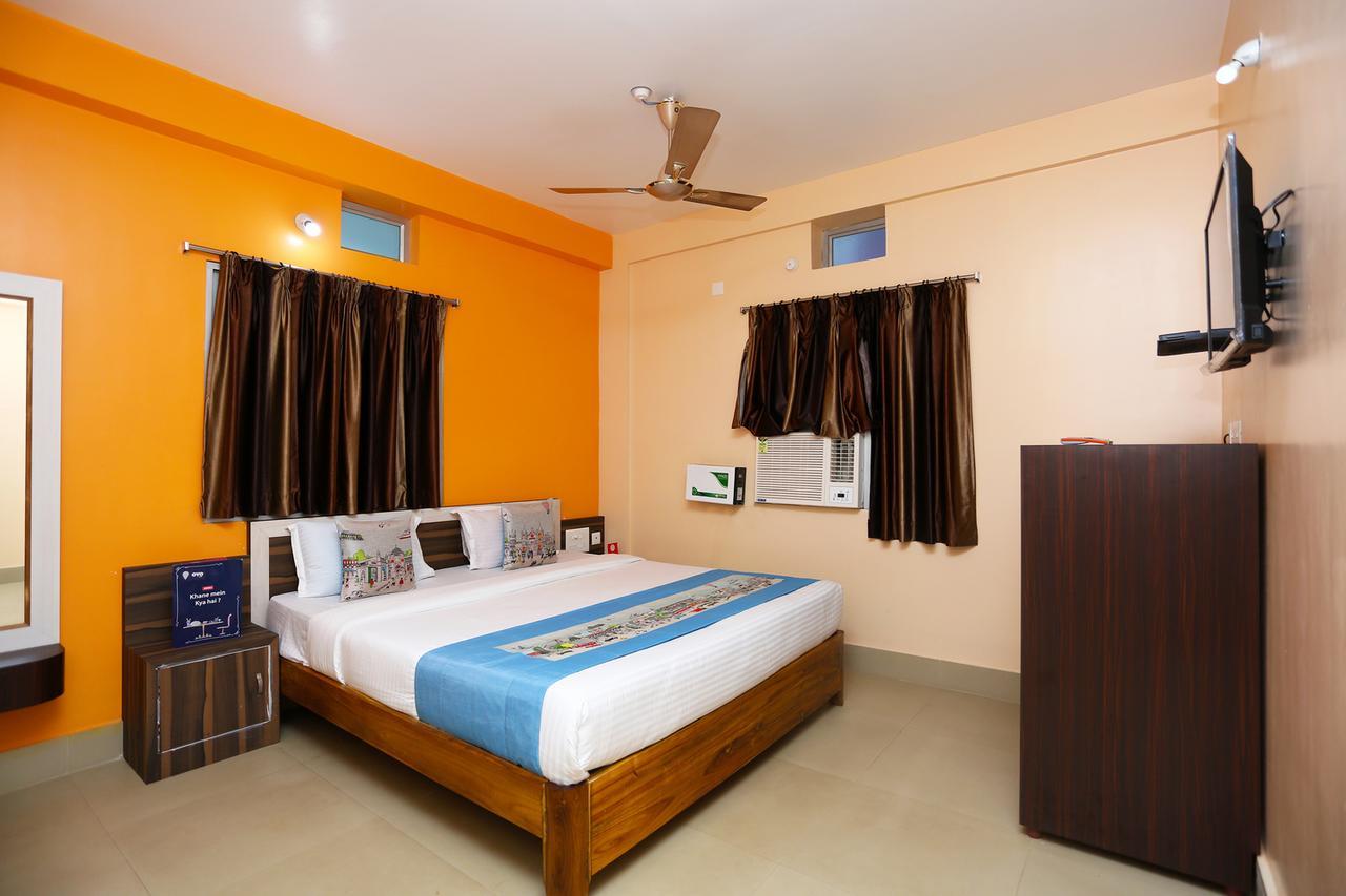 Krishna Residency Hotel Puri Exterior photo