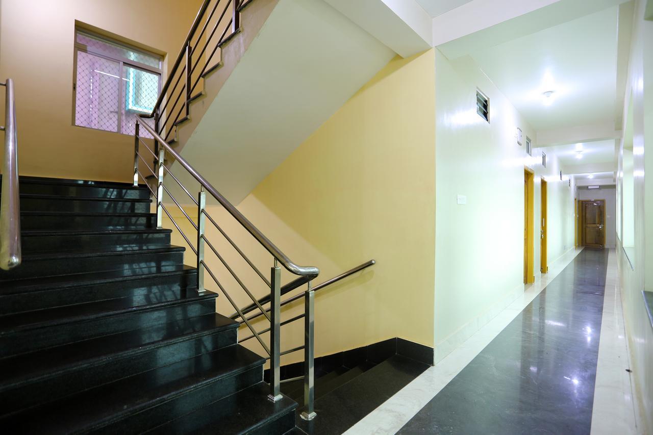 Krishna Residency Hotel Puri Exterior photo