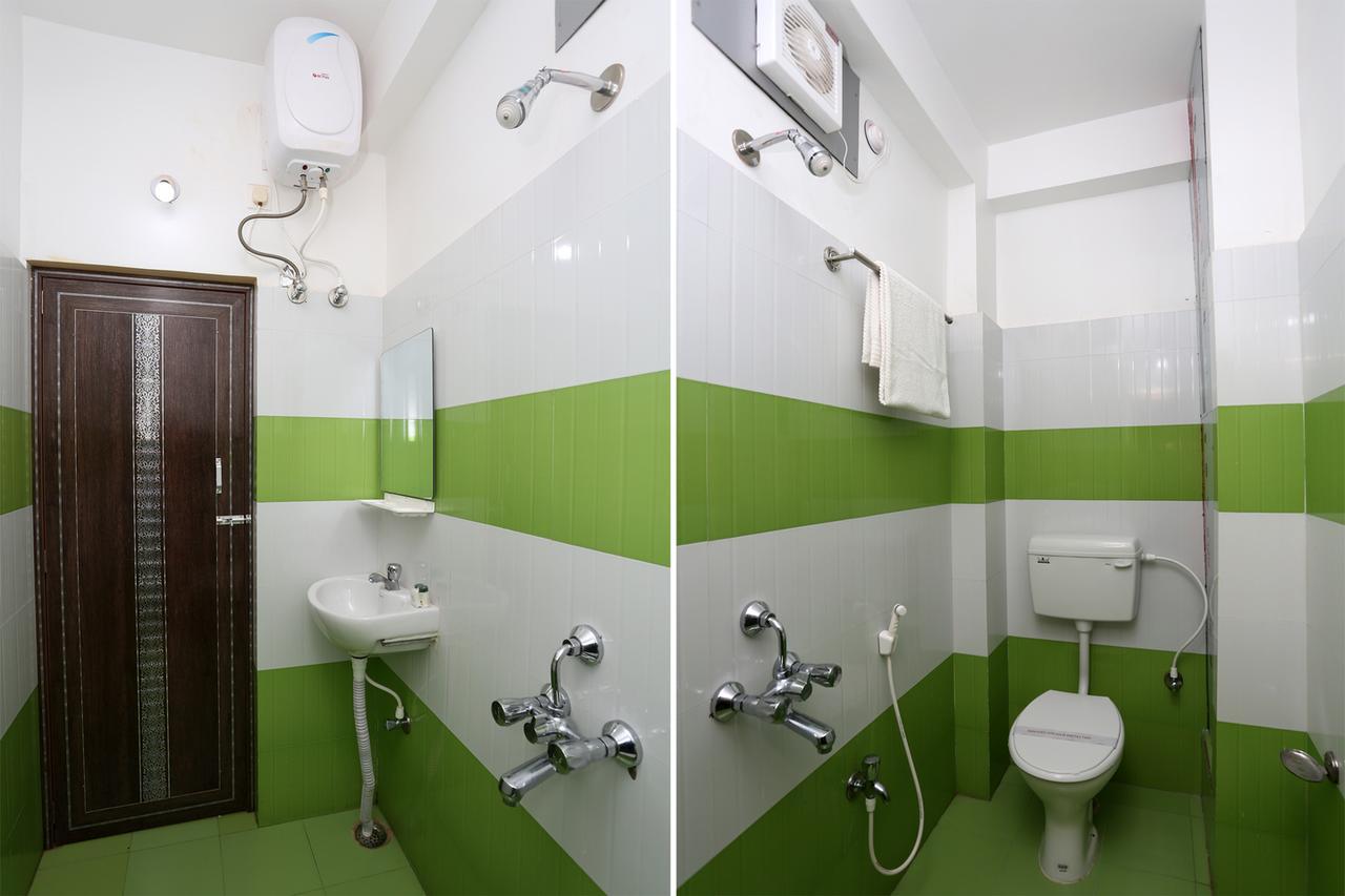 Krishna Residency Hotel Puri Exterior photo