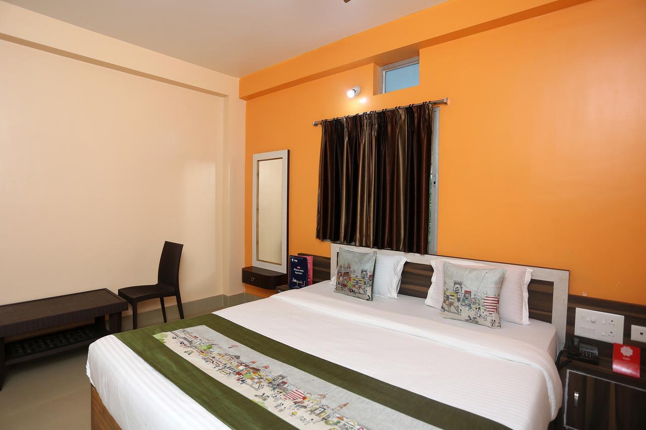 Krishna Residency Hotel Puri Exterior photo
