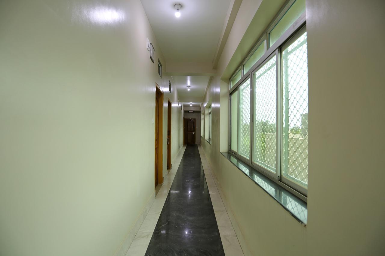 Krishna Residency Hotel Puri Exterior photo